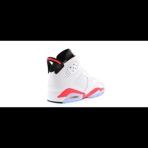 GS Infrared Jordans 6 2Y